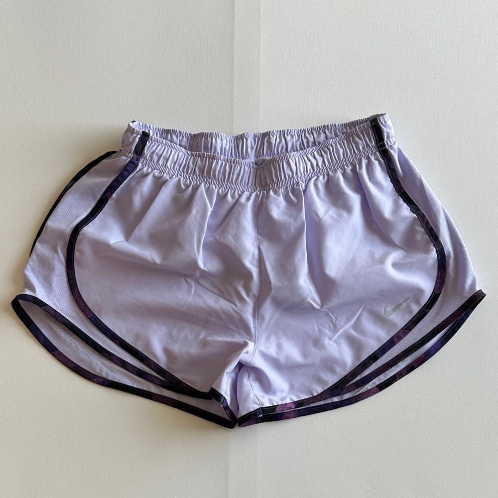 Nike Dri Fit Tempo Running Shorts Size M Violet Light Purple EUC